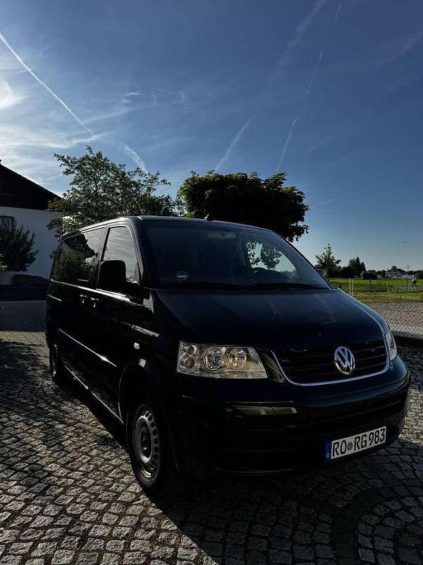 Schwarz Gebraucht 2005 VW T5 Comfortline Van | 11.000 € (Fairer Preis) - Bild 1/4