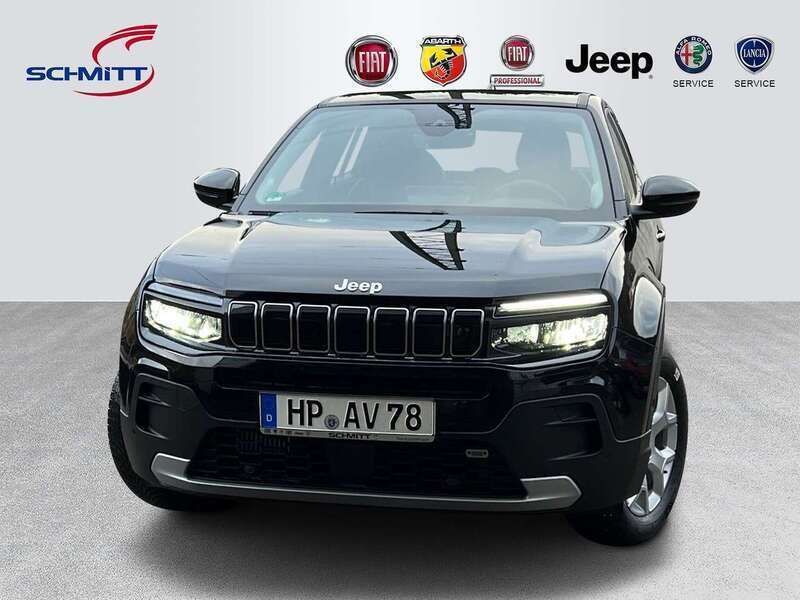 Solid black clear coat Gebraucht 2023 Jeep Avenger Altitude SUV | 21.990 € (Etwas zu teuer) - Bild 1/4