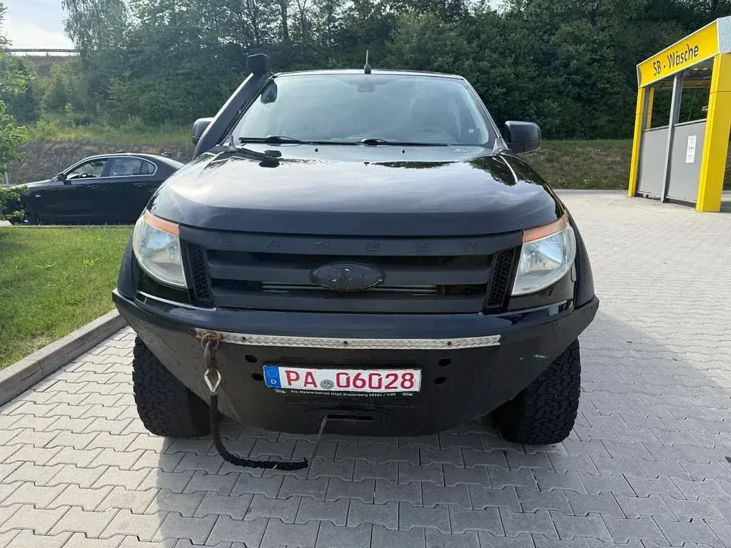 Gebraucht Ford Ranger XLT 150 PS (110 kW) 2013 Schwarz Pickup