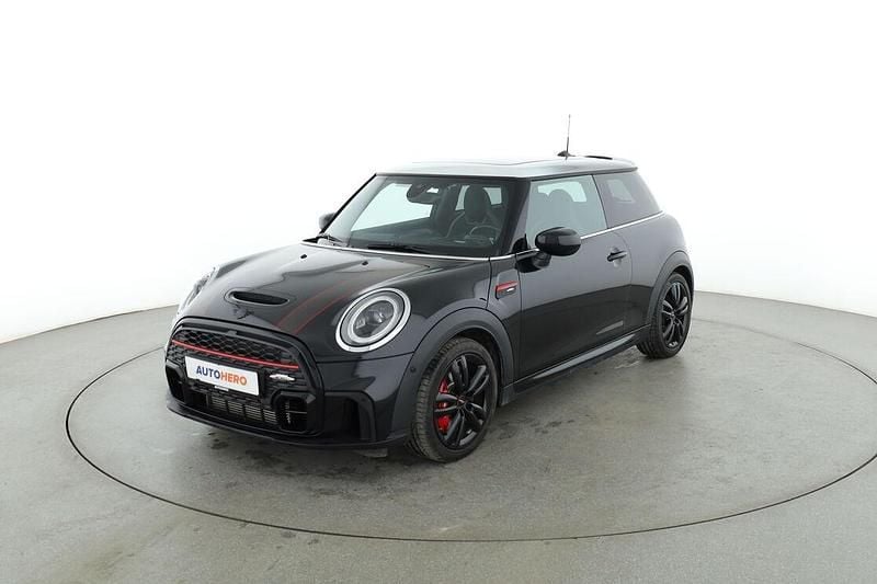 Gebraucht Mini John Cooper Works 231 PS (169 kW) 2023 Schwarz Kleinwagen