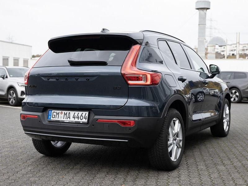 Gebraucht Volvo XC40 Plus 163 PS (119 kW) 2025 Blau SUV