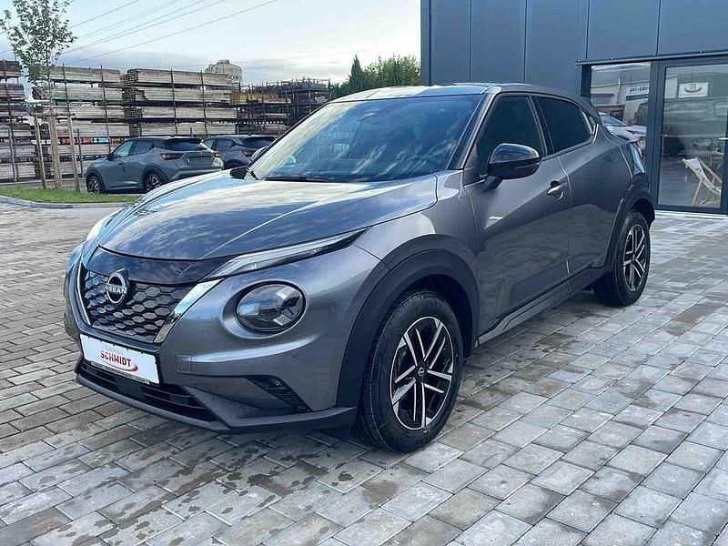 Neu Nissan Juke N-Connecta 143 PS (105 kW) 2025 Gun metallic SUV