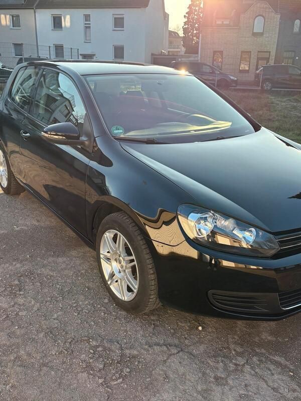Schwarz Gebraucht 2010 VW Golf VI Kleinwagen | 3.400 € (Superpreis) - Bild 1/4