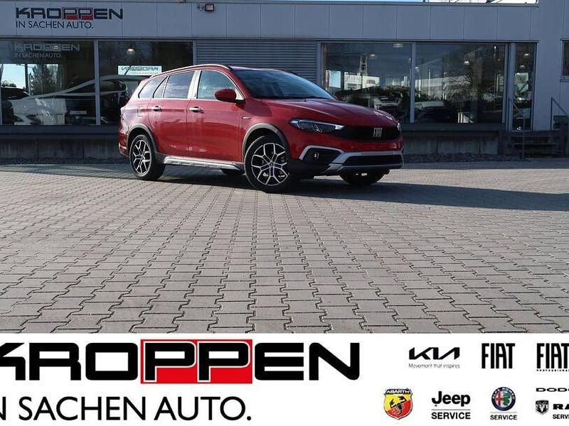 Gebraucht Fiat Tipo Red 131 PS (96 kW) 2024 Passione rot Kombi