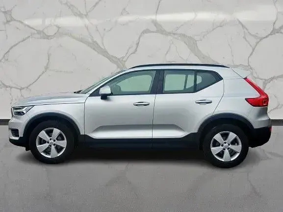 Gebraucht Volvo XC40 150 PS (110 kW) 2018 Silber SUV