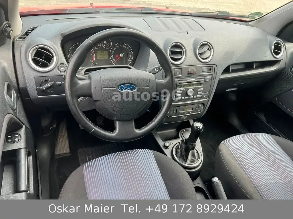 Gebraucht Ford Fusion 68 PS (50 kW) 2006 Rot Kleinwagen