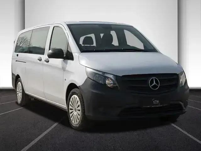 Gebraucht Mercedes Vito 136 PS (100 kW) 2022 Arktikweiss Van