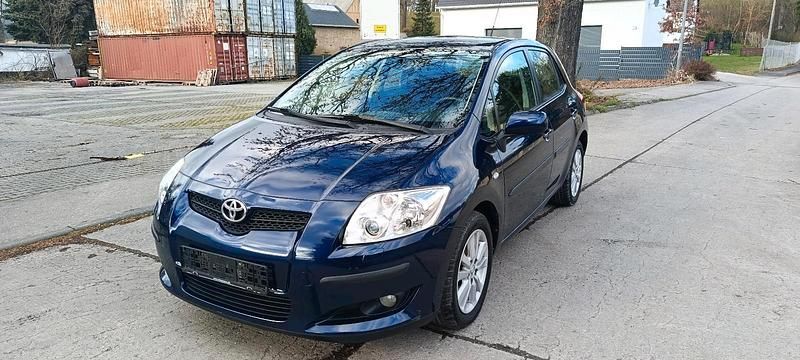 Gebraucht Toyota Auris 124 PS (91 kW) 2007 Blau Kleinwagen
