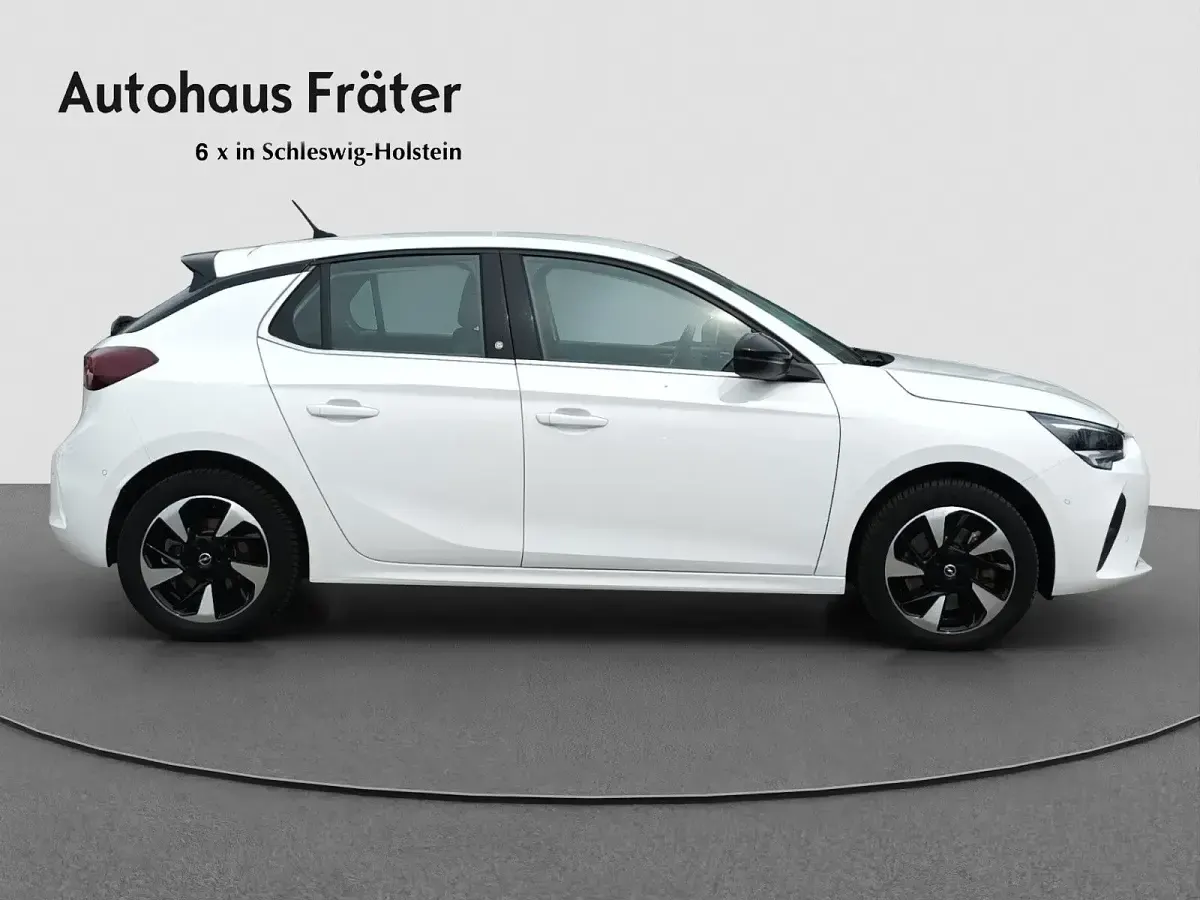 Gebraucht Opel Corsa-e Elegance 100 kW (136 PS) 2022 Weiß Kleinwagen