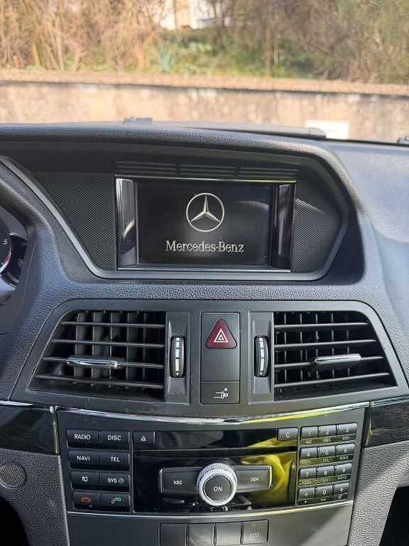 Second-hand Mercedes E250 204 CP (150 kW) 2011 Negru Coupe