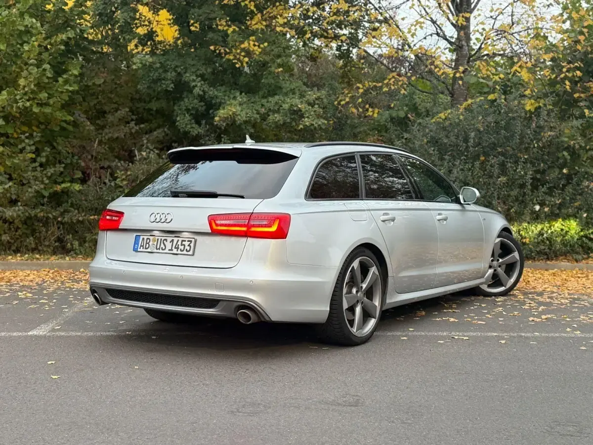 Gebraucht Audi A6 S-Line 313 PS (230 kW) 2013 Silber Kombi