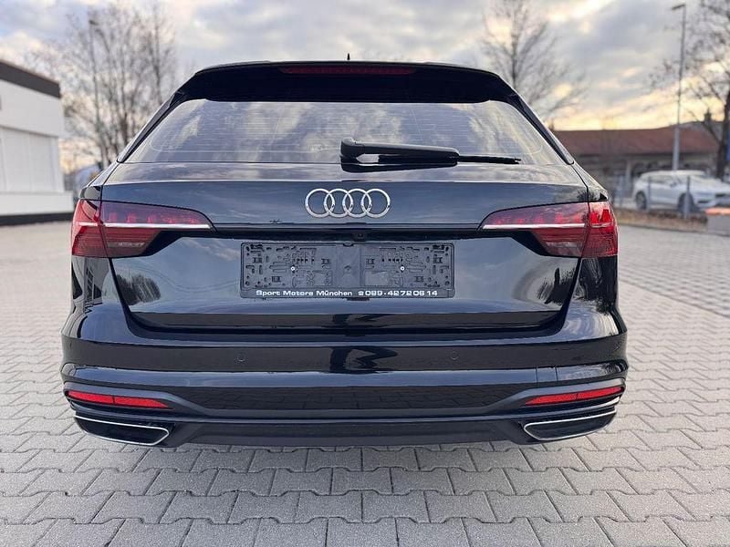 Gebraucht Audi A4 Advanced 190 PS (139 kW) 2020 Mythosschwarz Kombi