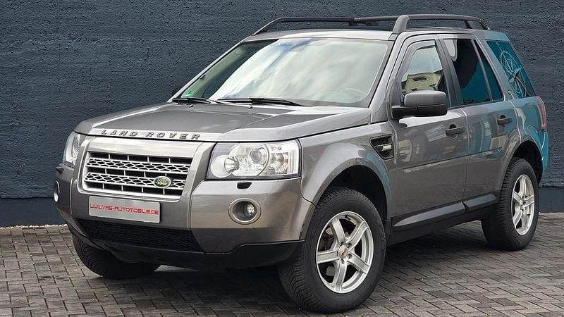 Grau Gebraucht 2008 Land Rover Freelander 2 S SUV | 4.900 € (Fairer Preis) - Bild 1/4