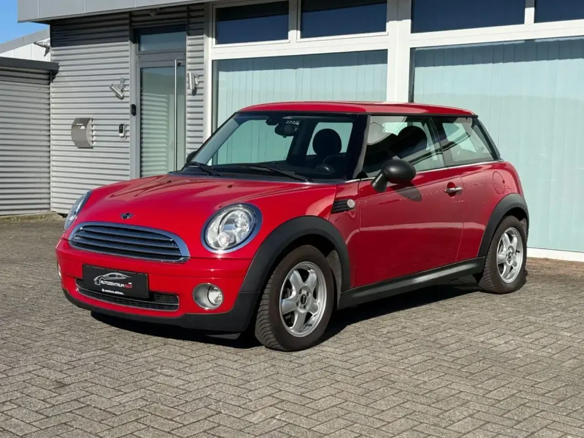 Gebraucht Mini ONE Pepper 98 PS (72 kW) 2010 Rot Kleinwagen