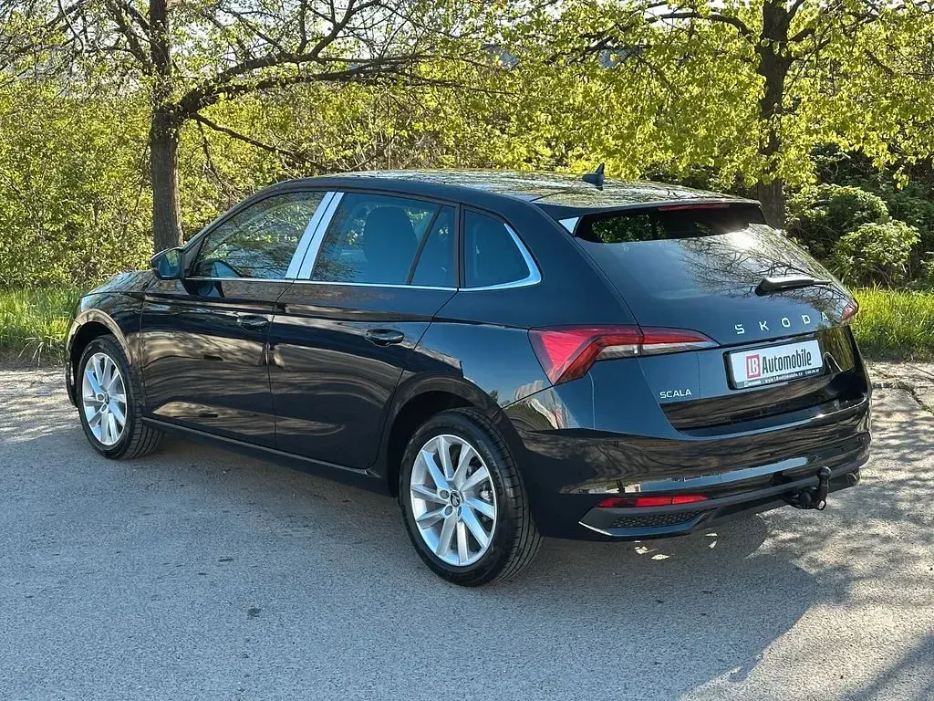 Neu Skoda 105 116 PS (85 kW) 2026 Schwarz Limousine