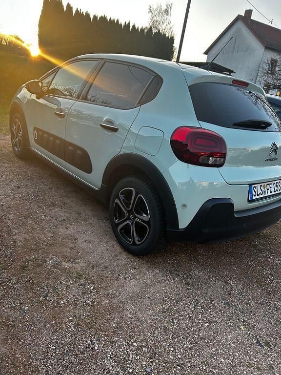 Gebraucht Citroën C3 PureTech 83 PS (61 kW) 2018 Grün Kleinwagen
