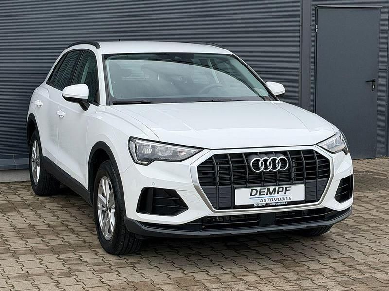 Second-hand Audi Q3 Comfort 150 CP (110 kW) 2023 Alb SUV