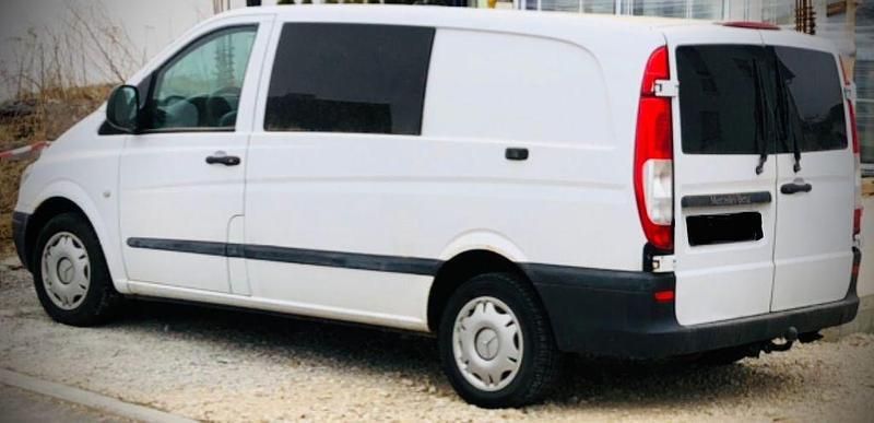 Weiß Gebraucht 2008 Mercedes Vito Van / Kleinbus | 6.450 € (Fairer Preis) - Bild 1/4