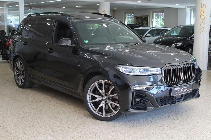 Schwarz Gebraucht 2021 BMW X7 Comfort Edition SUV | 69.980 € (Guter Preis) - Bild 1/4