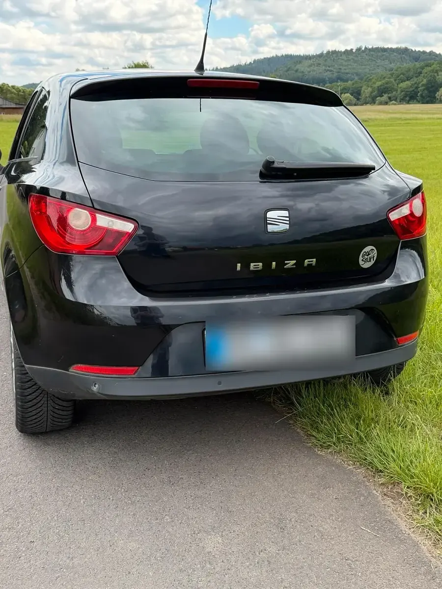 Gebraucht Seat Ibiza 85 PS (62 kW) 2011 Schwarz Kleinwagen