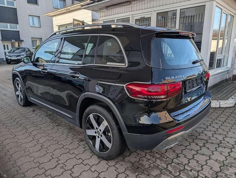 Gebraucht Mercedes GLB220 190 PS (139 kW) 2022 Nachtschwarz SUV