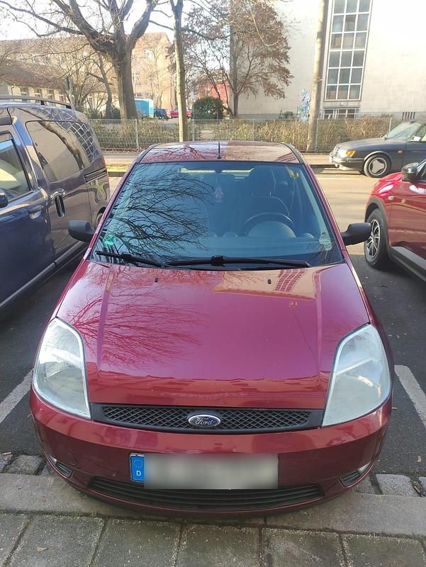Gebraucht 2002 Ford Fiesta Kleinwagen | 1.499 € (Fairer Preis) - Bild 1/4