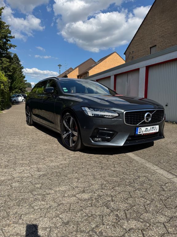 Grau Gebraucht 2019 Volvo V90 R-Design Kombi | 28.000 € (Fairer Preis) - Bild 1/4