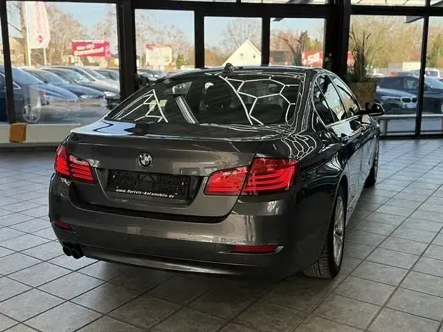 Second-hand BMW 520 Performance 190 CP (139 kW) 2016 Gri Berlinǎ