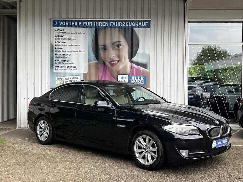 Black sapphire metallic Gebraucht 2011 BMW 535 Sport Line Limousine | 17.664 € (Etwas zu teuer) - Bild 1/4