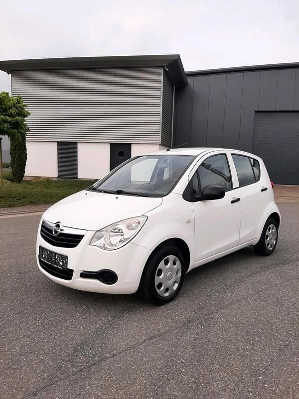 Weiß Gebraucht 2011 Opel Agila Kleinwagen | 2.799 € (Guter Preis) - Bild 1/4