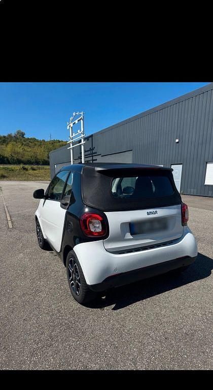 Gebraucht Smart ForTwo Cabrio 90 PS (66 kW) 2018 Weiß Cabrio