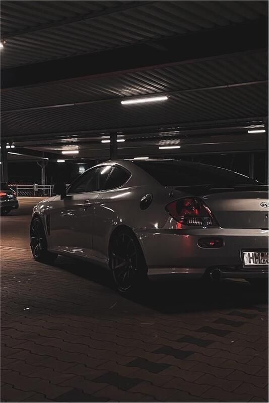 Silber Gebraucht 2006 Hyundai Coupé Coupé | 2.600 € (Fairer Preis) - Bild 1/4