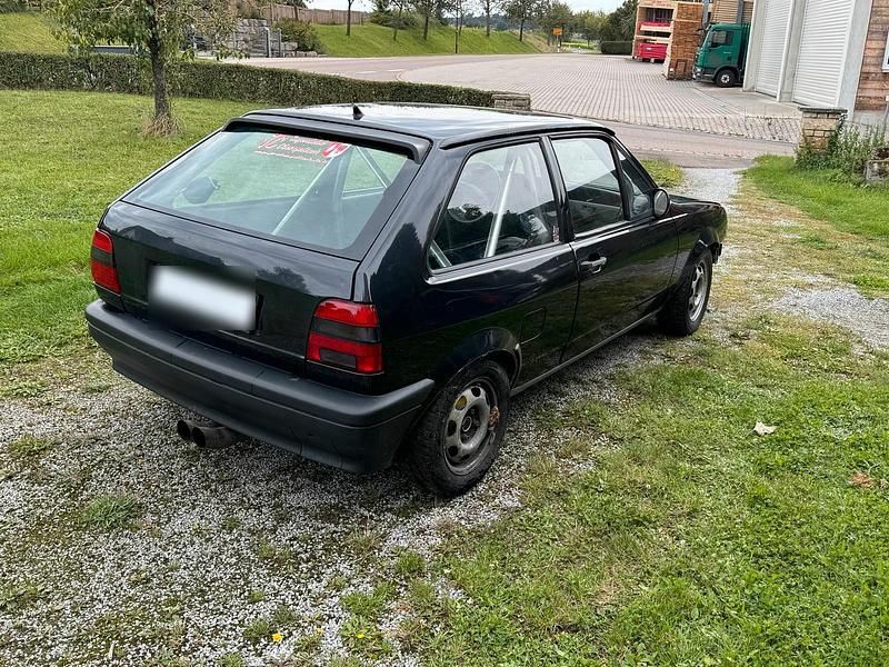 Gebraucht VW Polo 113 PS (83 kW) 1992 Schwarz Coupé