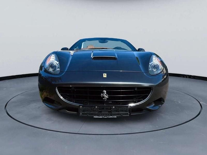 Gebraucht Ferrari California 460 PS (338 kW) 2010 Grau Cabrio