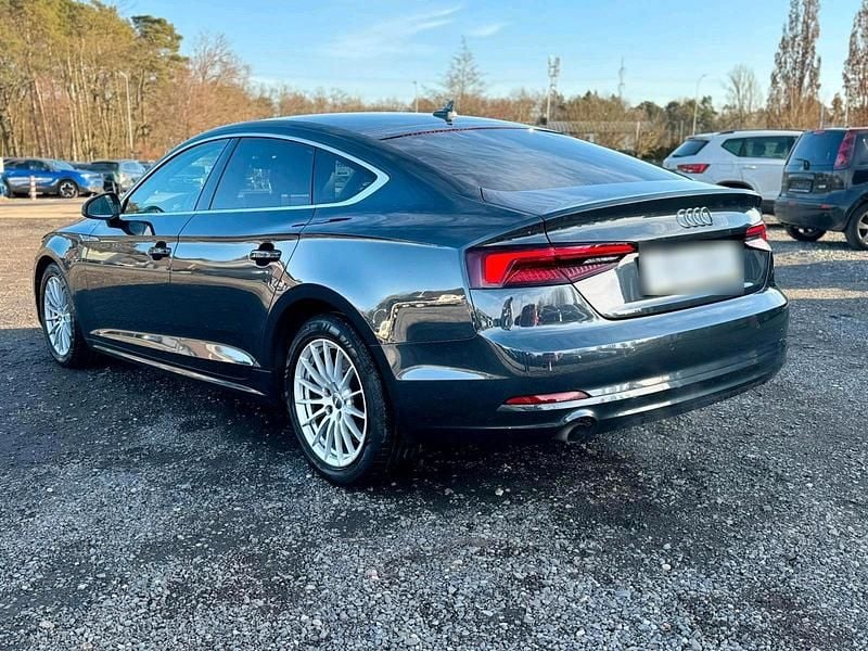 Gebraucht Audi A5 163 PS (119 kW) 2019 Grau Coupé