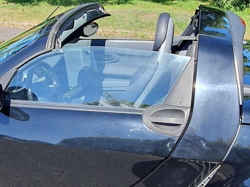 Schwarz Gebraucht 2003 Smart Roadster Cabrio | 6.999 € (Fairer Preis) - Bild 1/4