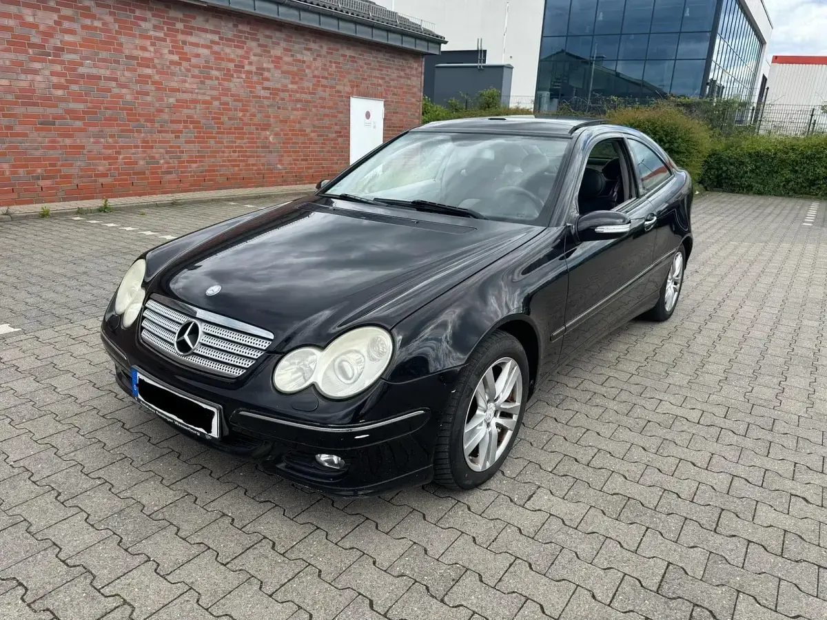 Gebraucht Mercedes C230 204 PS (150 kW) 2007 Schwarz Coupé
