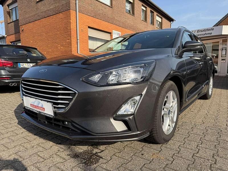 Gebraucht Ford Focus Cool & Connect 120 PS (88 kW) 2020 Grau Kombi