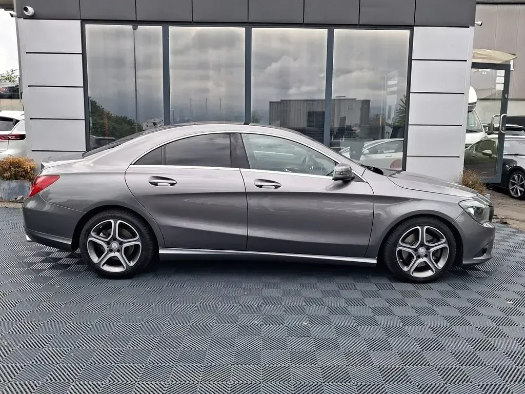 Gebraucht Mercedes CLA250 211 PS (155 kW) 2015 Grau Coupé