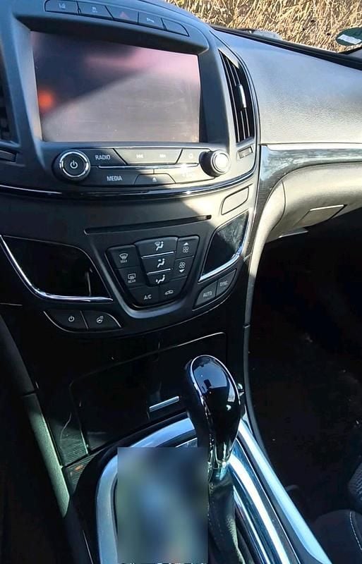 Gebraucht Opel Insignia 163 PS (119 kW) 2015 Schwarz Kombi