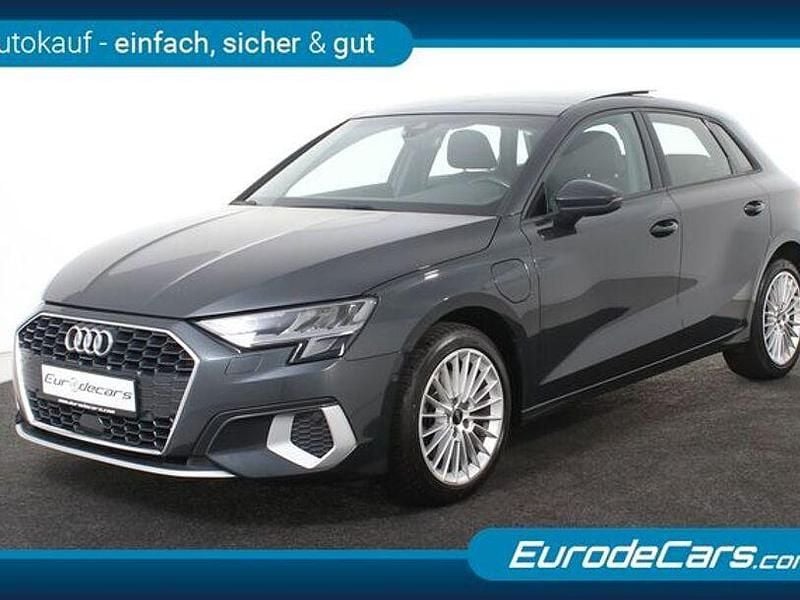 Gebraucht Audi A3 e-tron 2021 Grau Kleinwagen