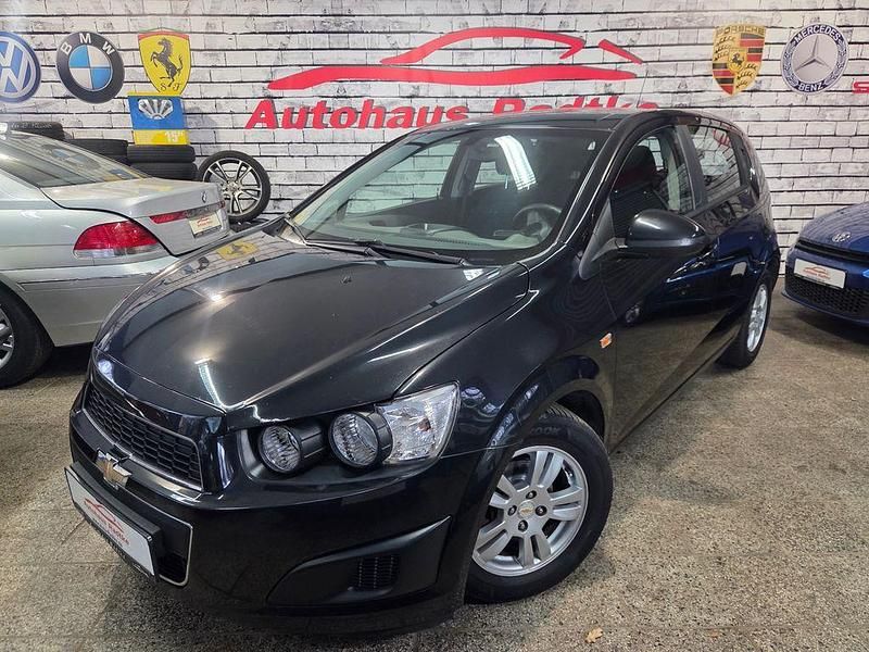 Schwarz Gebraucht 2012 Chevrolet Aveo LT Limousine | 4.490 € (Fairer Preis) - Bild 1/4