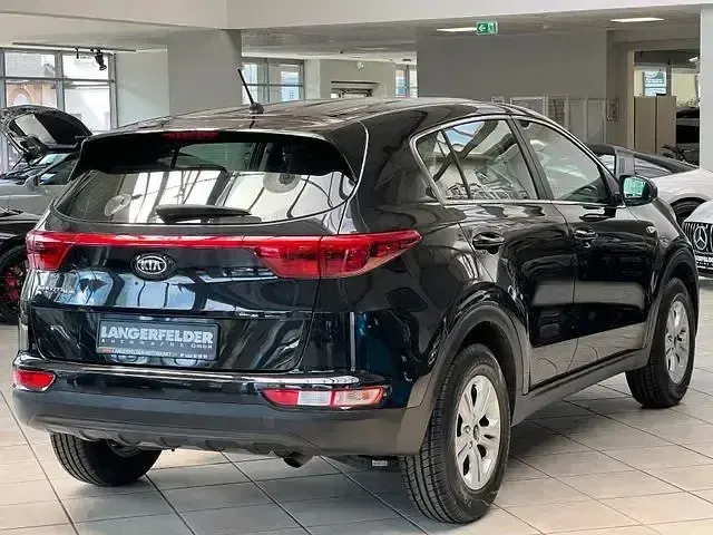 Gebraucht Kia Sportage Edition 7 132 PS (97 kW) 2018 1k zilinaschwarz met. SUV