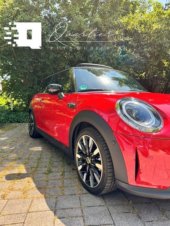 Rot Gebraucht 2022 Mini Cooper SE Kleinwagen | 19.450 € (Fairer Preis) - Bild 1/4