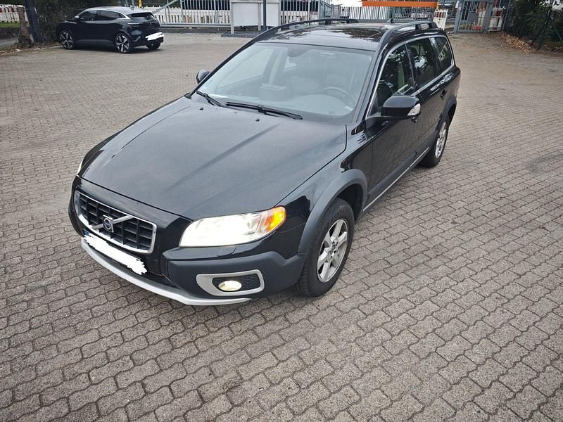 Schwarz Gebraucht 2008 Volvo XC70 Kombi | 6.000 € (Superpreis) - Bild 1/4