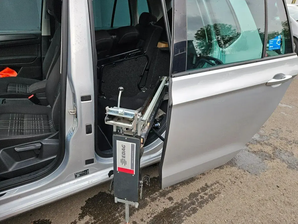 Gebraucht VW Golf Sportsvan Allstar 110 PS (80 kW) 2015 Silber Van / Kleinbus