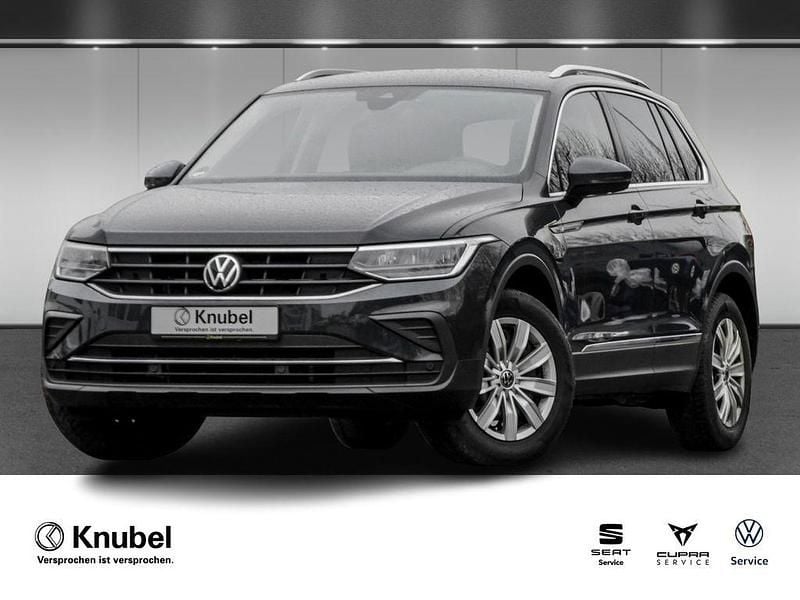 Gebraucht VW Tiguan Life 150 PS (110 kW) 2023 Grau SUV