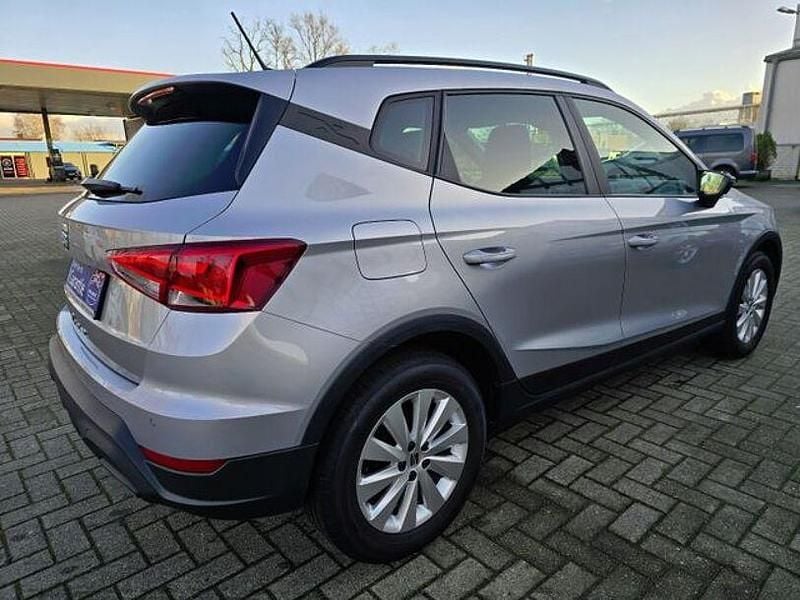 Gebraucht Seat Arona Style 95 PS (69 kW) 2023 Silber SUV