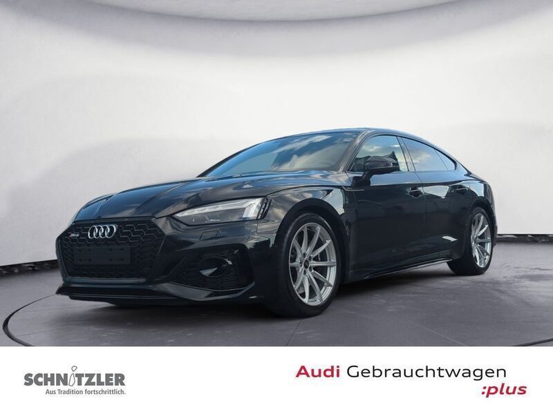Mythosschwarz (metallic) Gebraucht 2024 Audi RS5 Sportback Design Limousine | 74.980 € (Guter Preis) - Bild 1/4