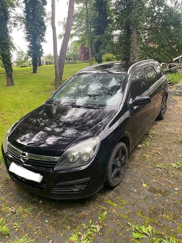 Schwarz Gebraucht 2006 Opel Astra Kombi | 990 € (Superpreis) - Bild 1/4